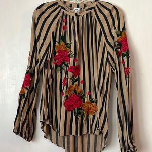 Anthropologie embroidered blouse